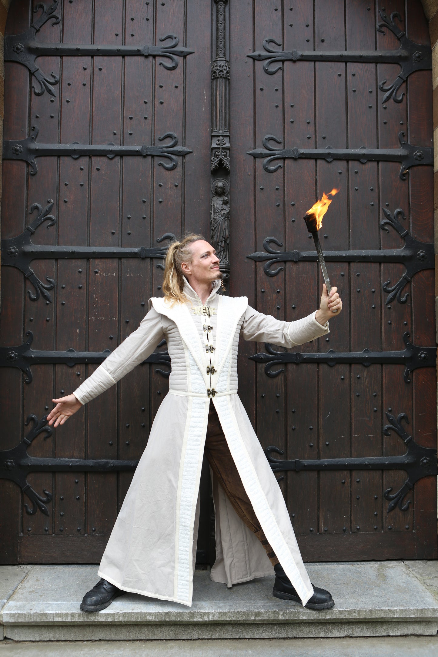 Long coat elf