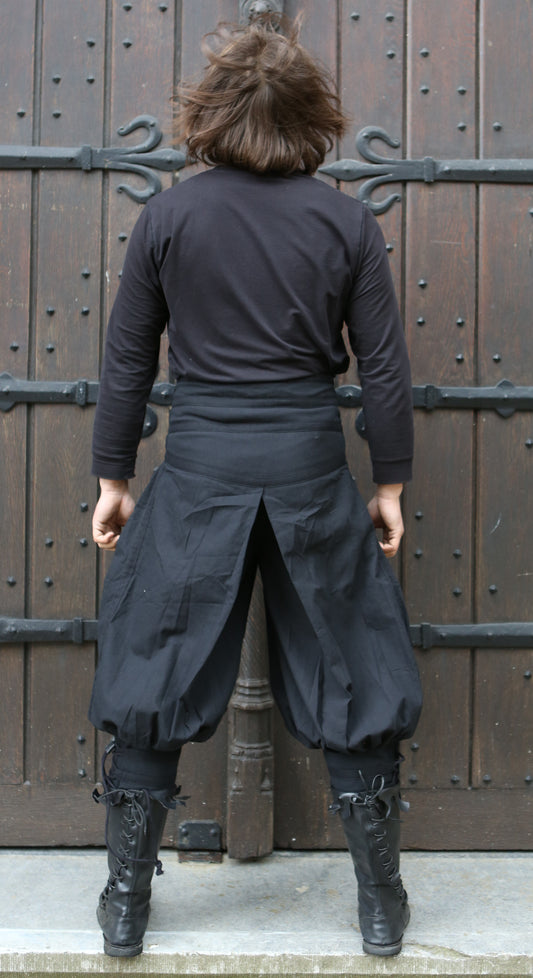 hakama knee rb