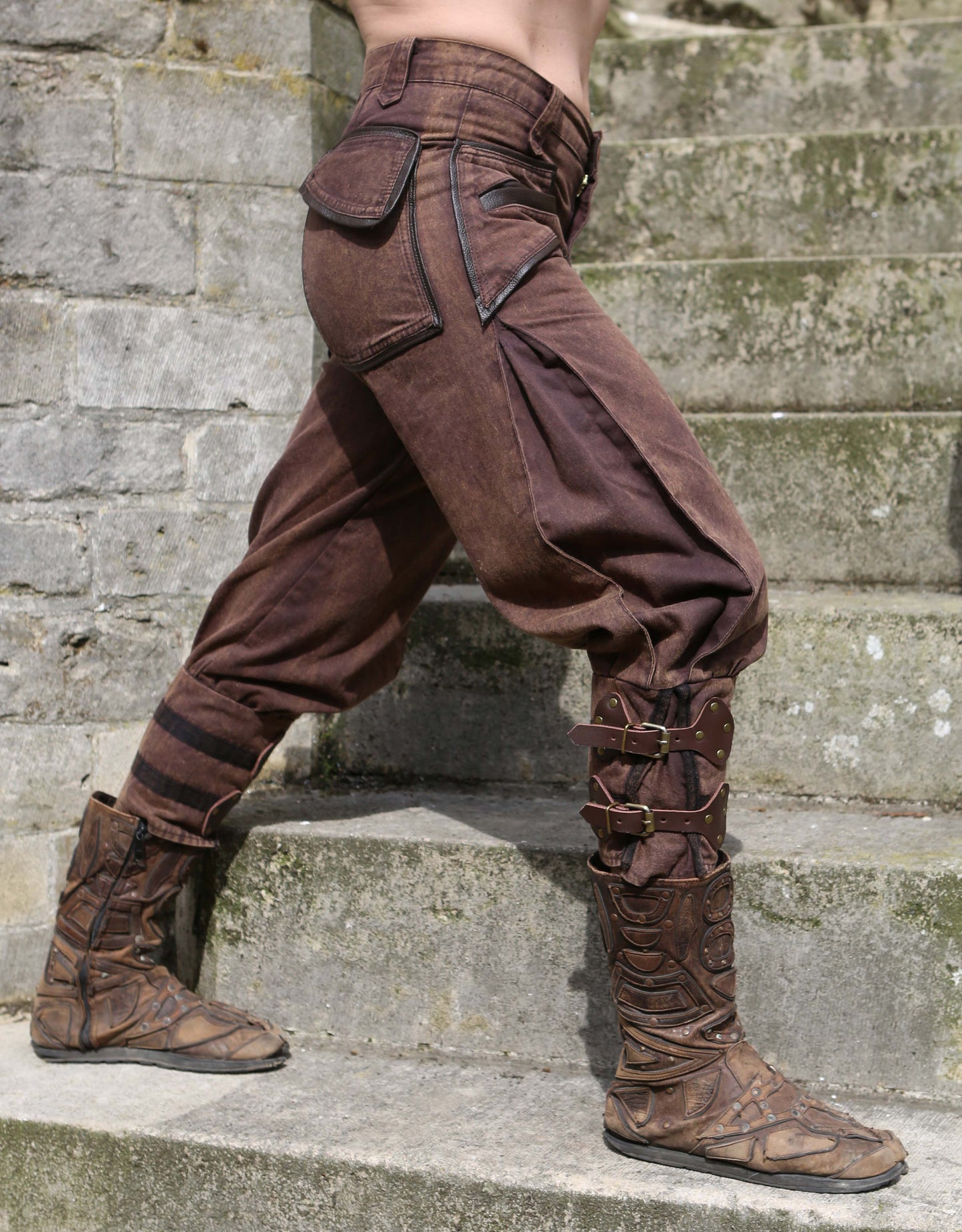 kneepants canvas